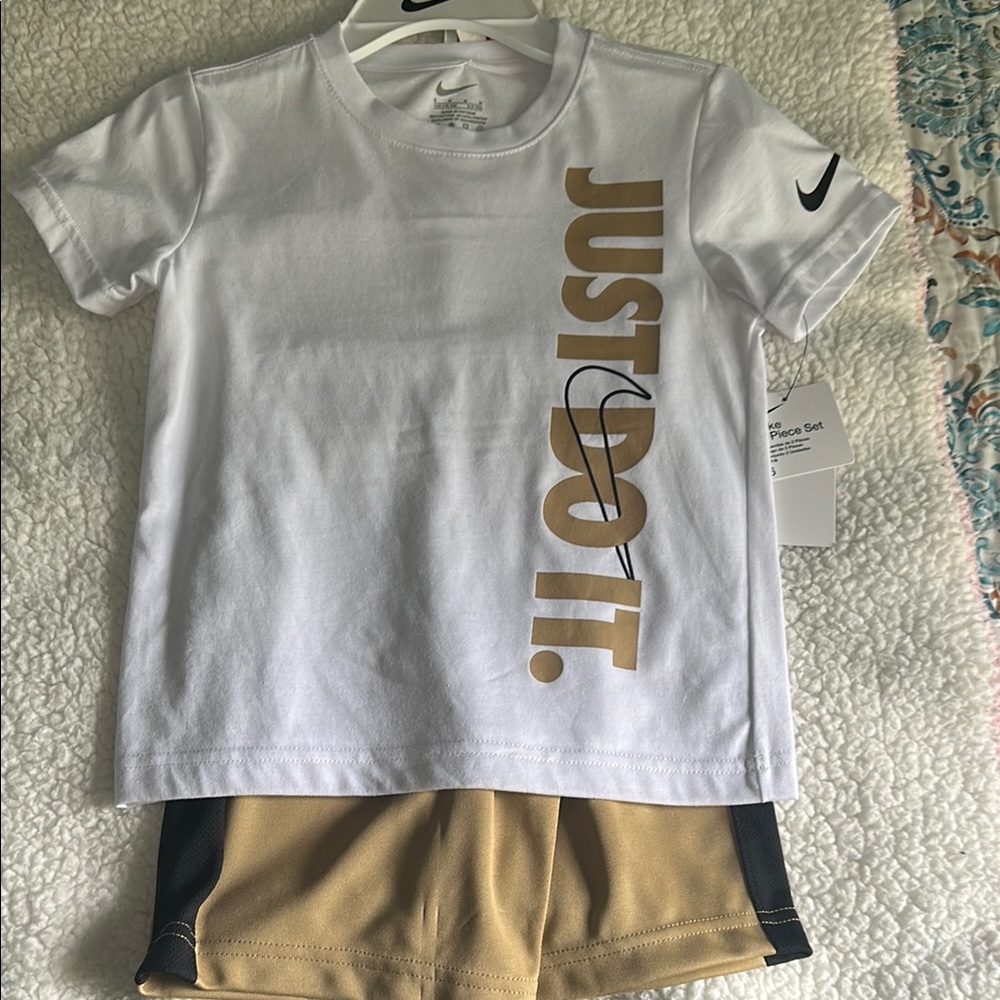 Nike Kids White and Gold T-Shirt